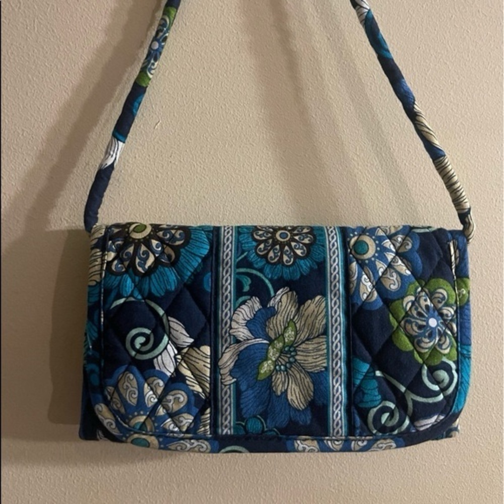 Vera Bradley Convertible Wallet  in the "Mod Floral Blue" pattern.